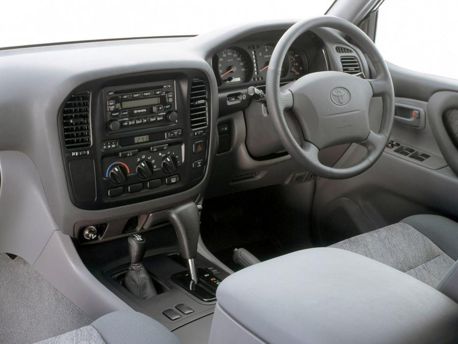  Toyota Land Cruiser 100 GXL 1998 года  (AU) (фото 8 из 8)